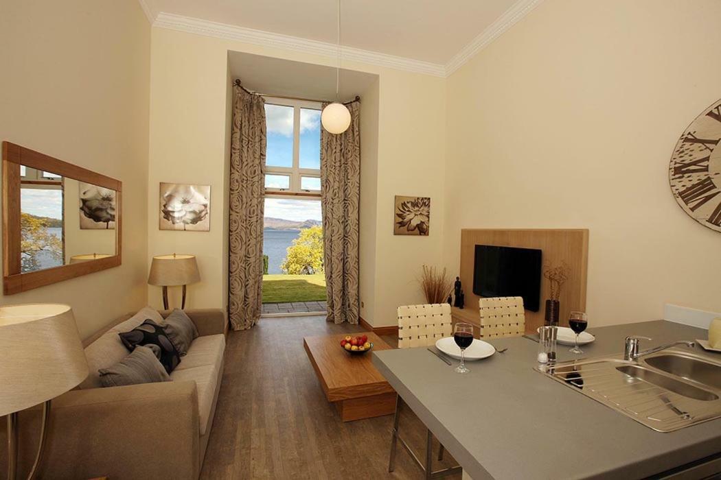 4 Lomond Castle Villa Balloch Dış mekan fotoğraf
